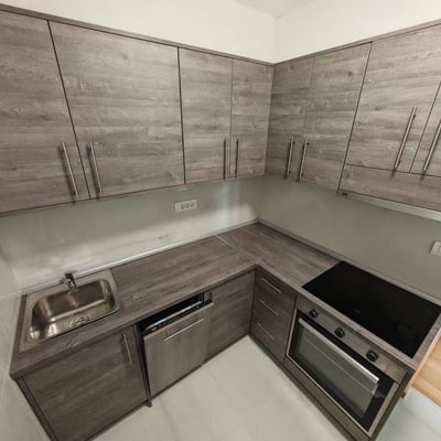 Miete einer gemütlichen 2-Zimmer-Wohnung, 42 m², Zvezdara, Belgrad, Serbien